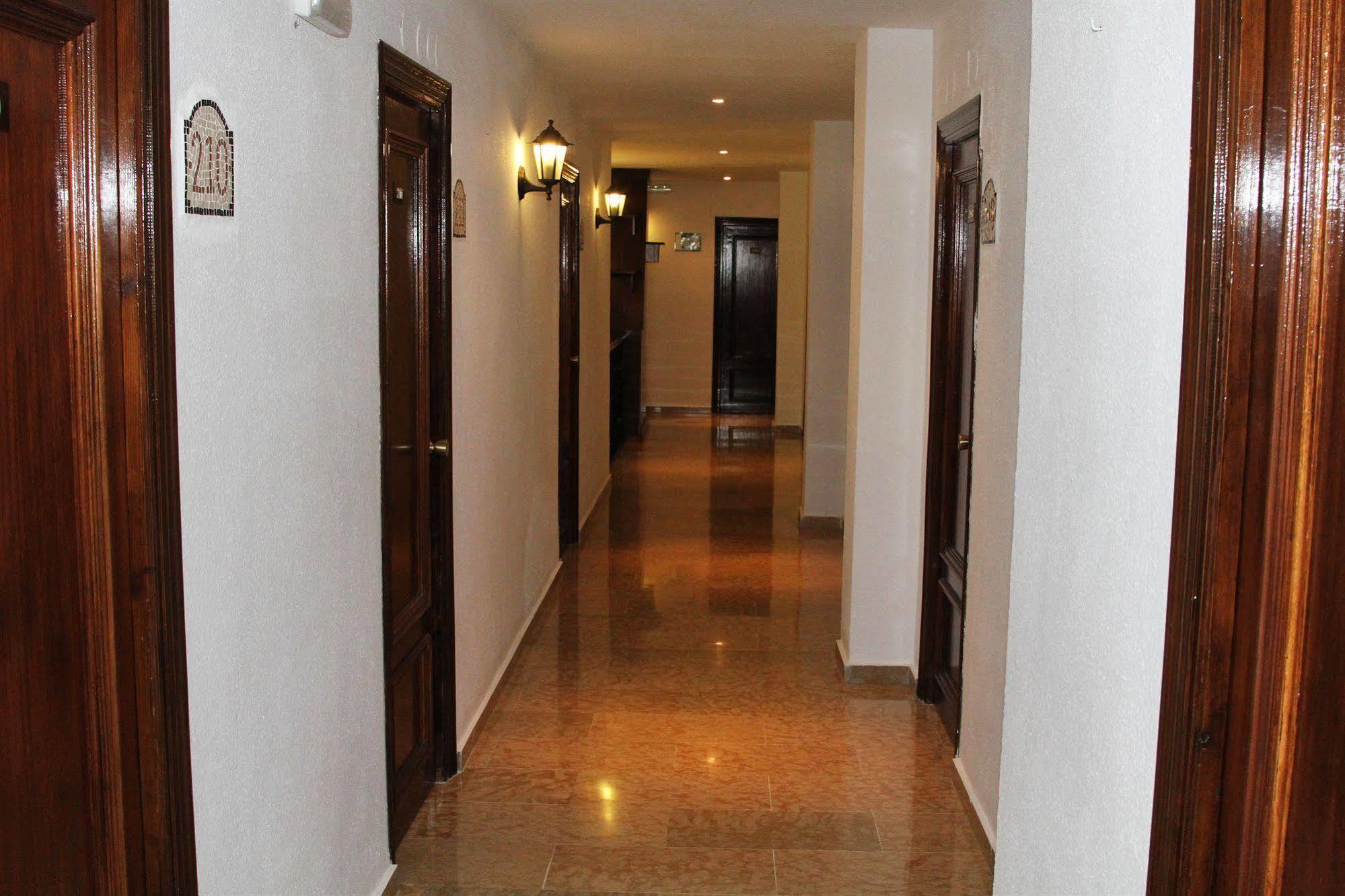 Hotel Puerta Nazari Orgiva Zewnętrze zdjęcie